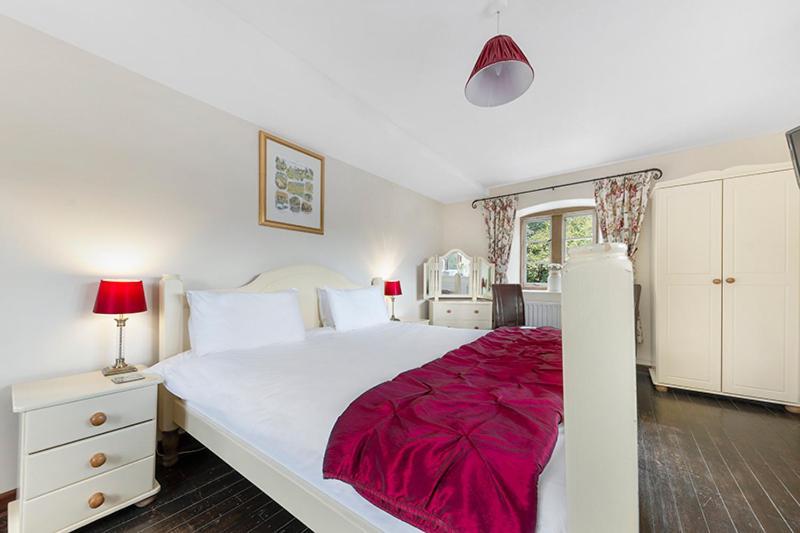 Haselbury Mill Hotel Крюкърн Екстериор снимка